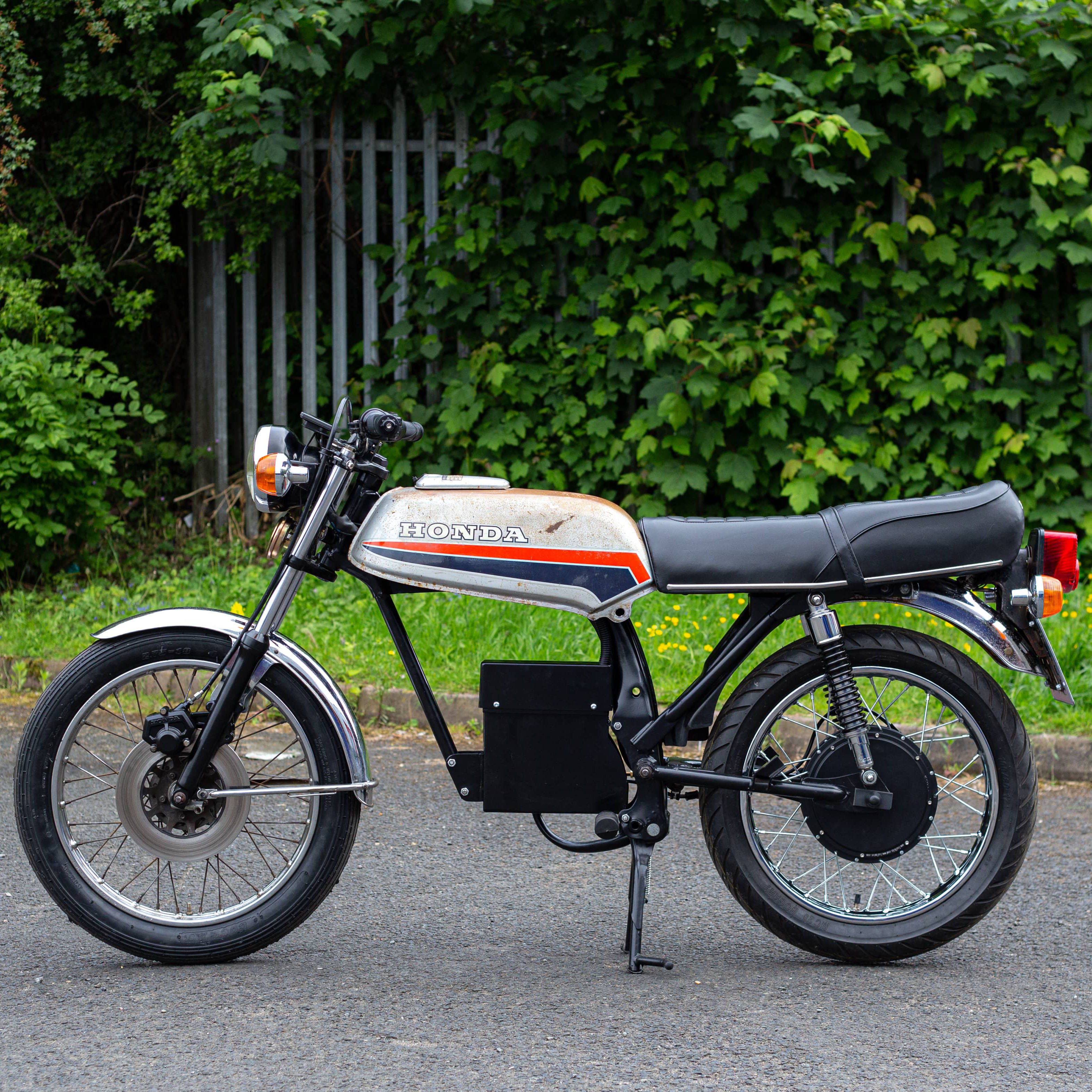 17 inch 48V 52V 2000W rear electric motorcycle motor kit