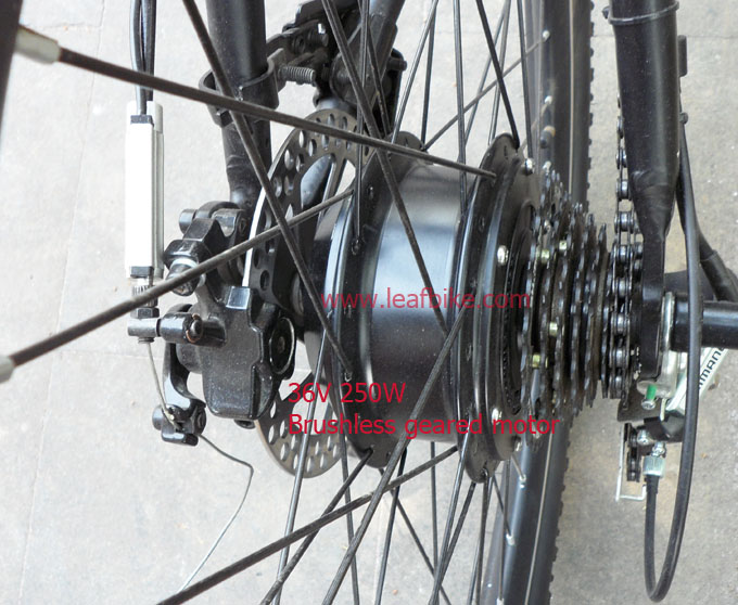 26 inch 36V 250W mountain electric bike - Rear drive