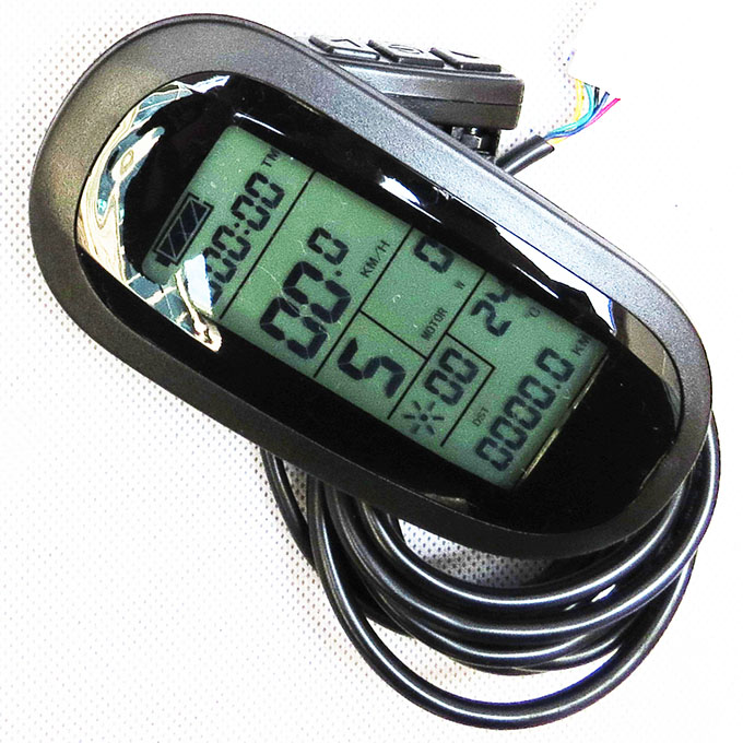 LCD006